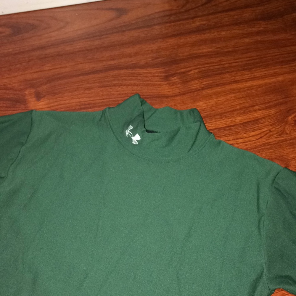 Under Armor size S NWOT - Picture 2 of 3